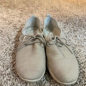 Sperry Light Gray Lace-Up Shoes